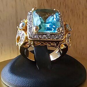 Pretty 18kt gold electroplated Blue Ring
